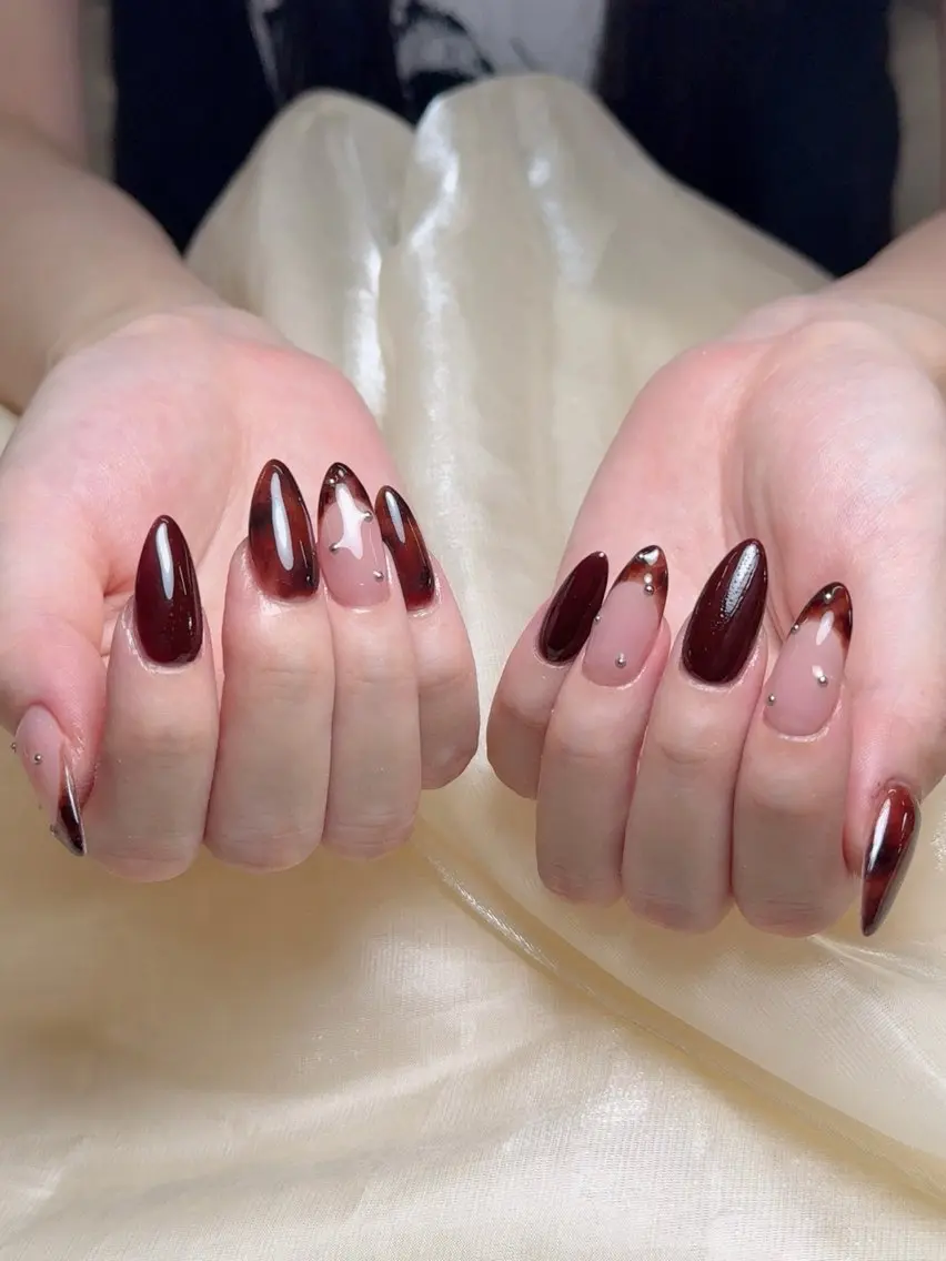 ネイル ハンドネイル ENsalon akiのネイルデザイン