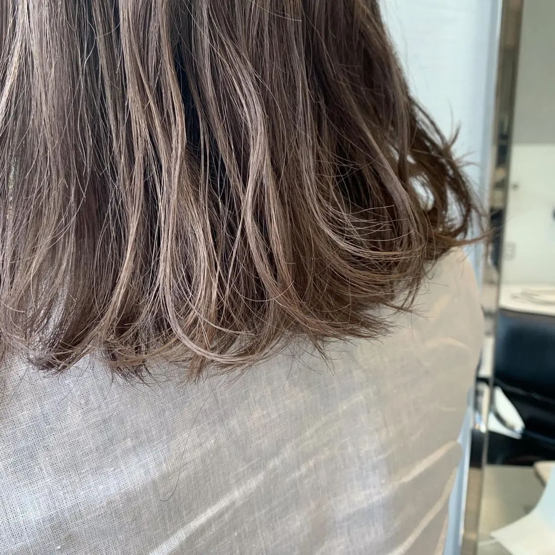 ミディアム カラー ブリーチ minami🪷 暖色カラーのヘアスタイル