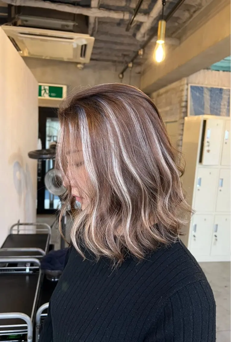 ショート カラー ベージュカラー ハイライトカラー ハイライト カット ヘアカラー トリートメント 指名数No.1 /NAOYAのヘアスタイル
