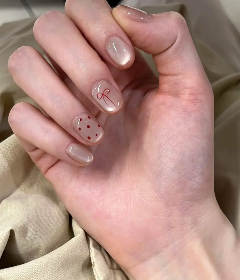 ネイル アートネイル オーロラネイル チークネイル フレンチネイル ガラスフレンチ ハンドネイル 🎀🎀YooLi Nail Salonのネイルデザイン