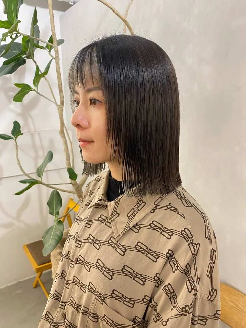ミディアム 切りっぱなしボブ ボブ カット ヘアカラー 新宿🫧ボブ 特化🐕Amiのヘアスタイル