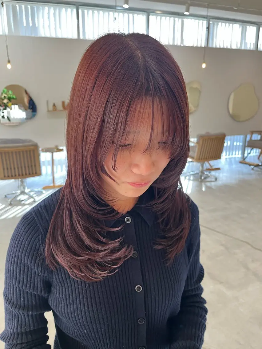 ミディアム カット 山口 愛結のヘアスタイル