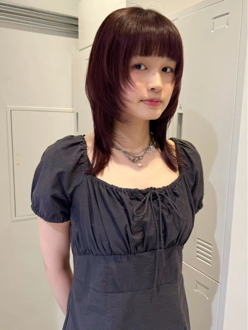 ミディアム 透明感カラー ミント🤍エリコのヘアスタイル