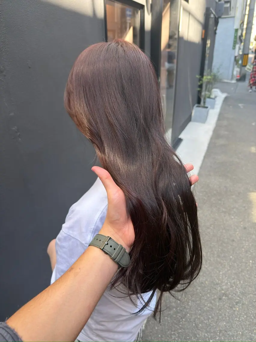 ロング カラー ブラウンカラー チョコレートブラウン ココアブラウン カット ヘアカラー トリートメント 艶髪/透明感カラー tawadaのヘアスタイル