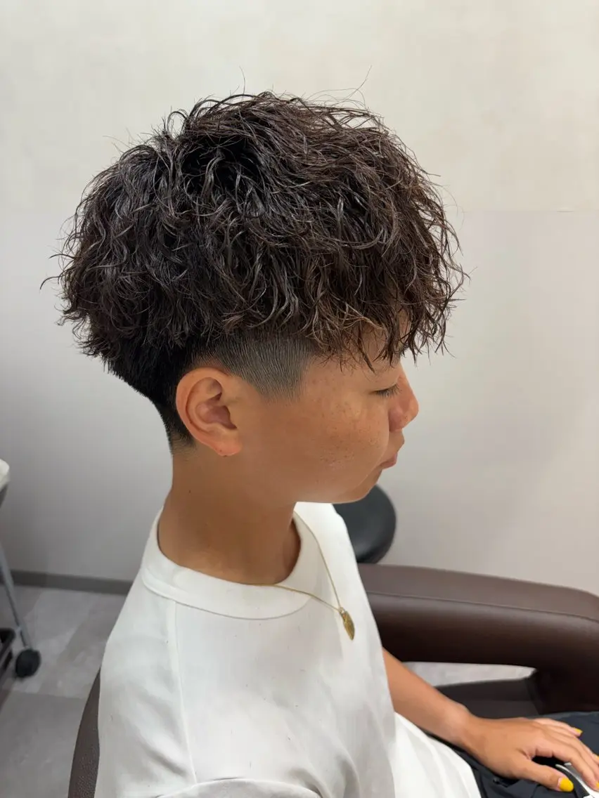 【メンズ新規限定】カット＋特殊パーマ（ツイスト、スパイラル、波巻き等）の写真