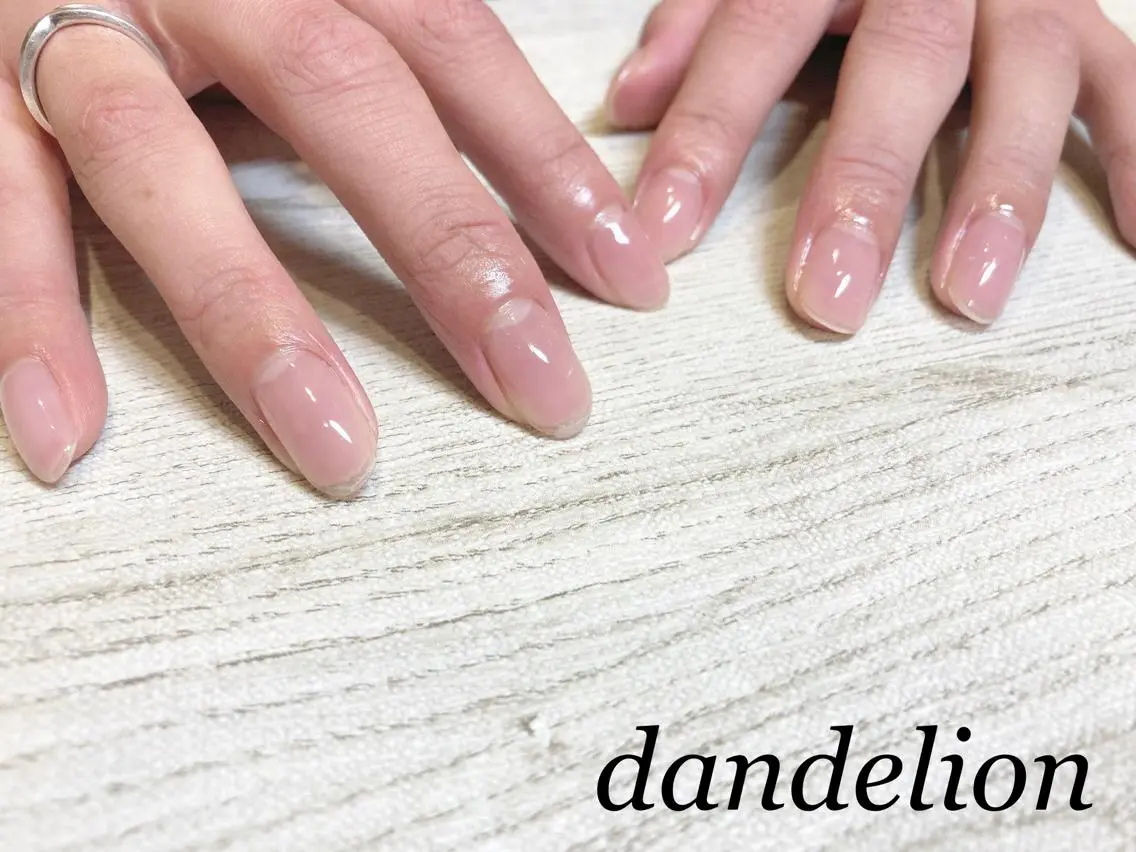 ネイル ハンドネイル ハンドケア dandelion ダンデライオンのネイルデザイン