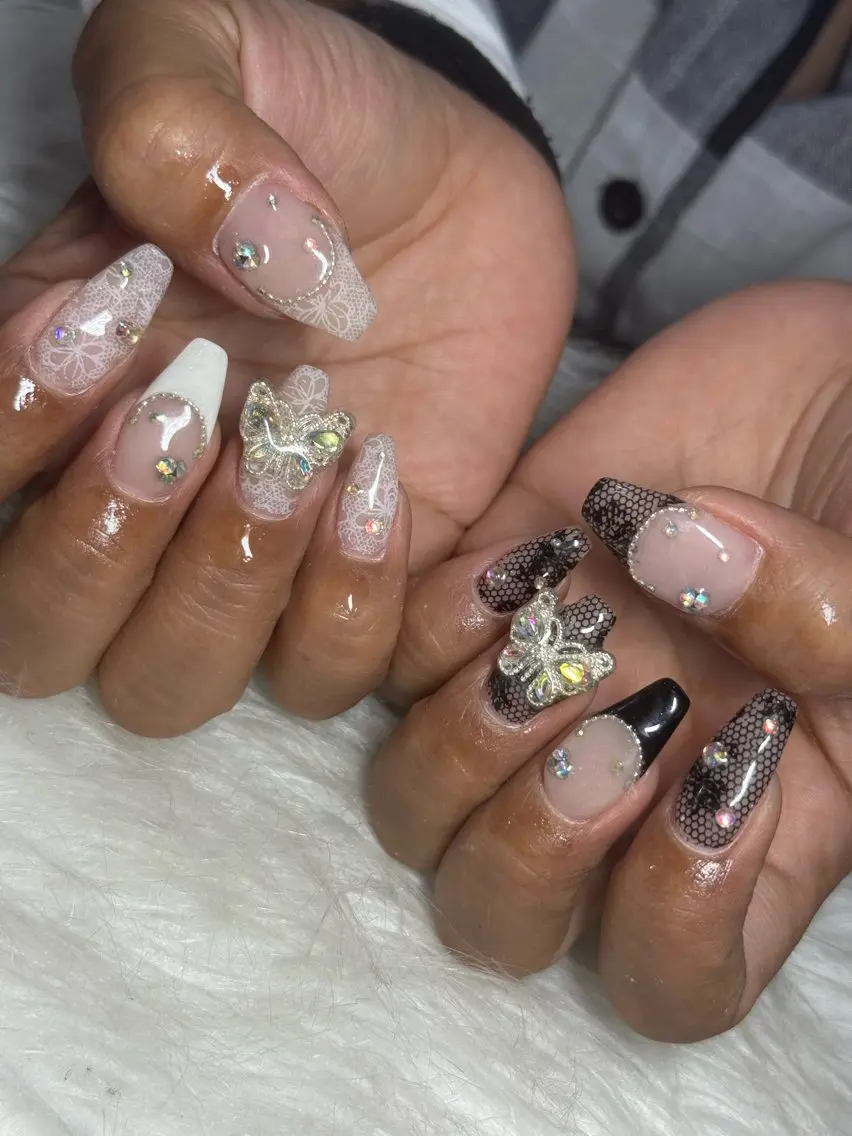 ネイル LAVISH nail salonのネイルデザイン