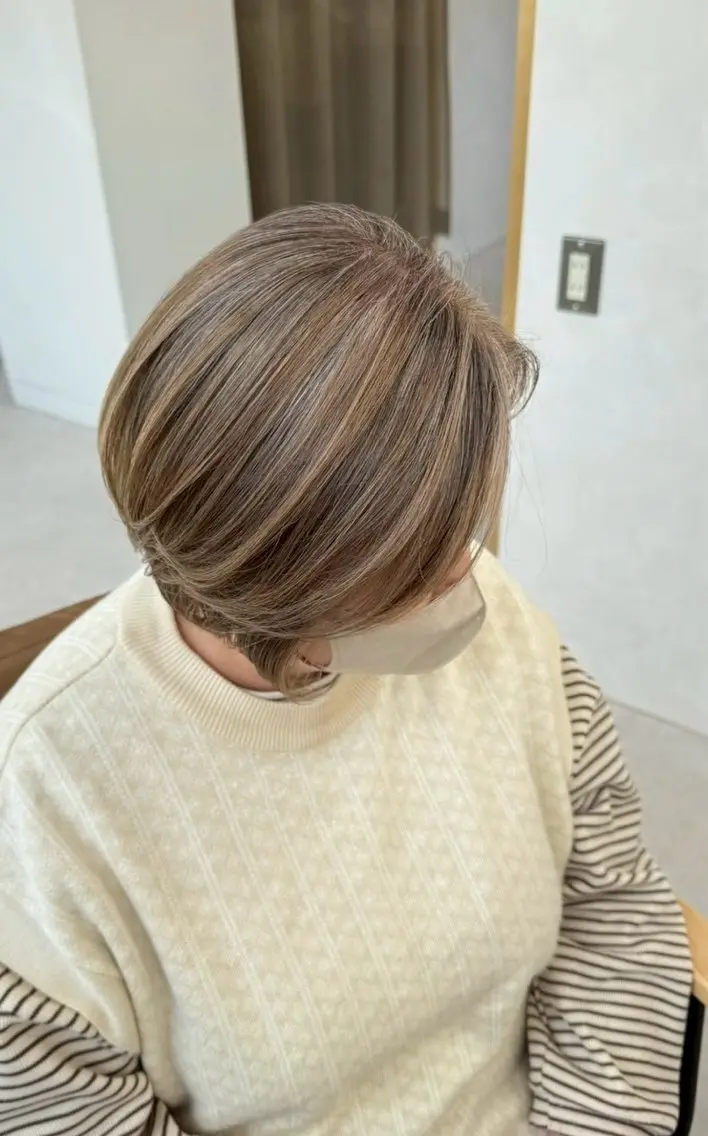 ショート カット ヘアカラー SLASHスラッシュ 兵頭　裕のヘアスタイル