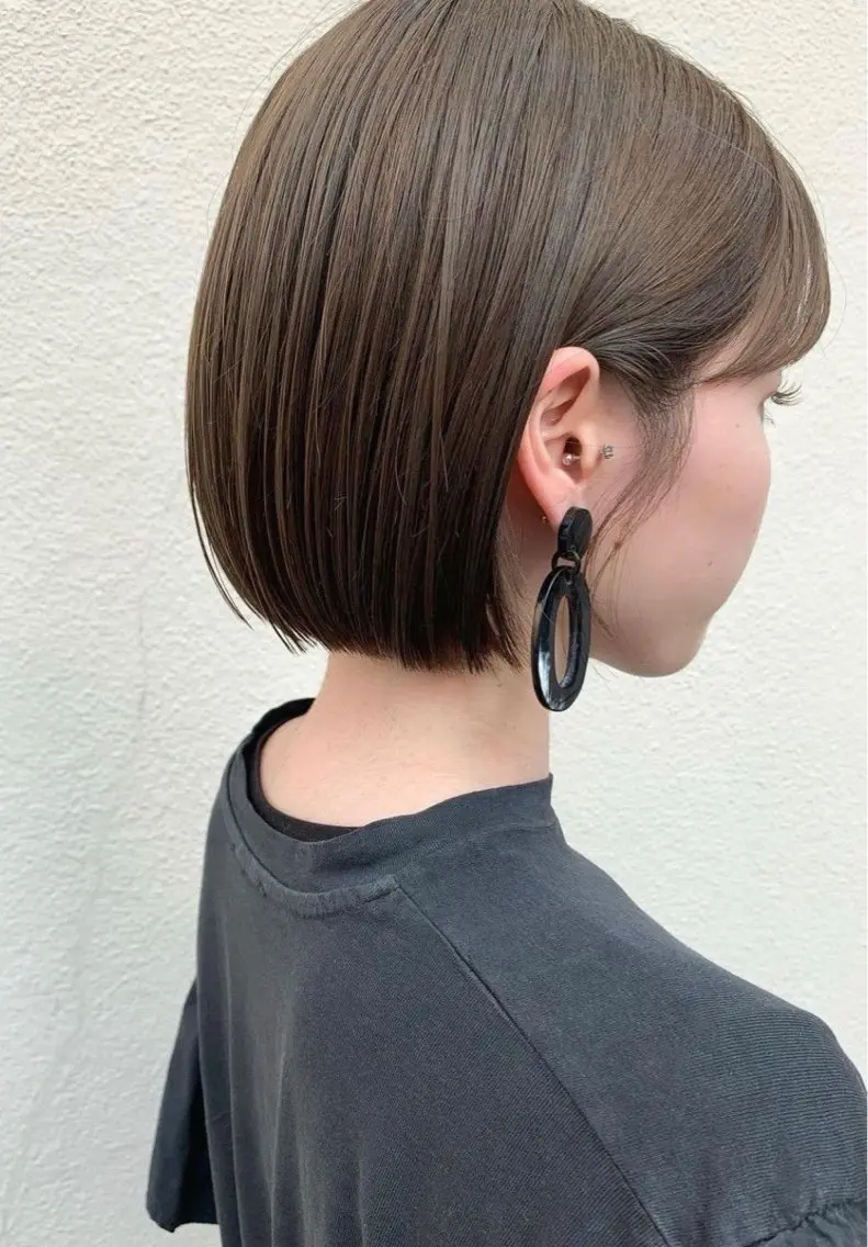ショート カット センターパート 韓国ヘア・綾也のヘアスタイル