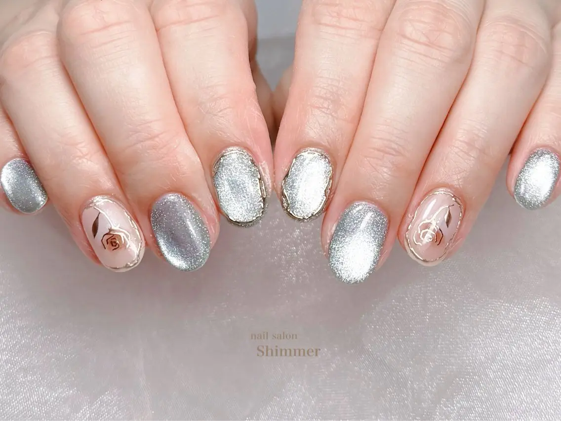 ネイル Shimmer Risaのネイルデザイン