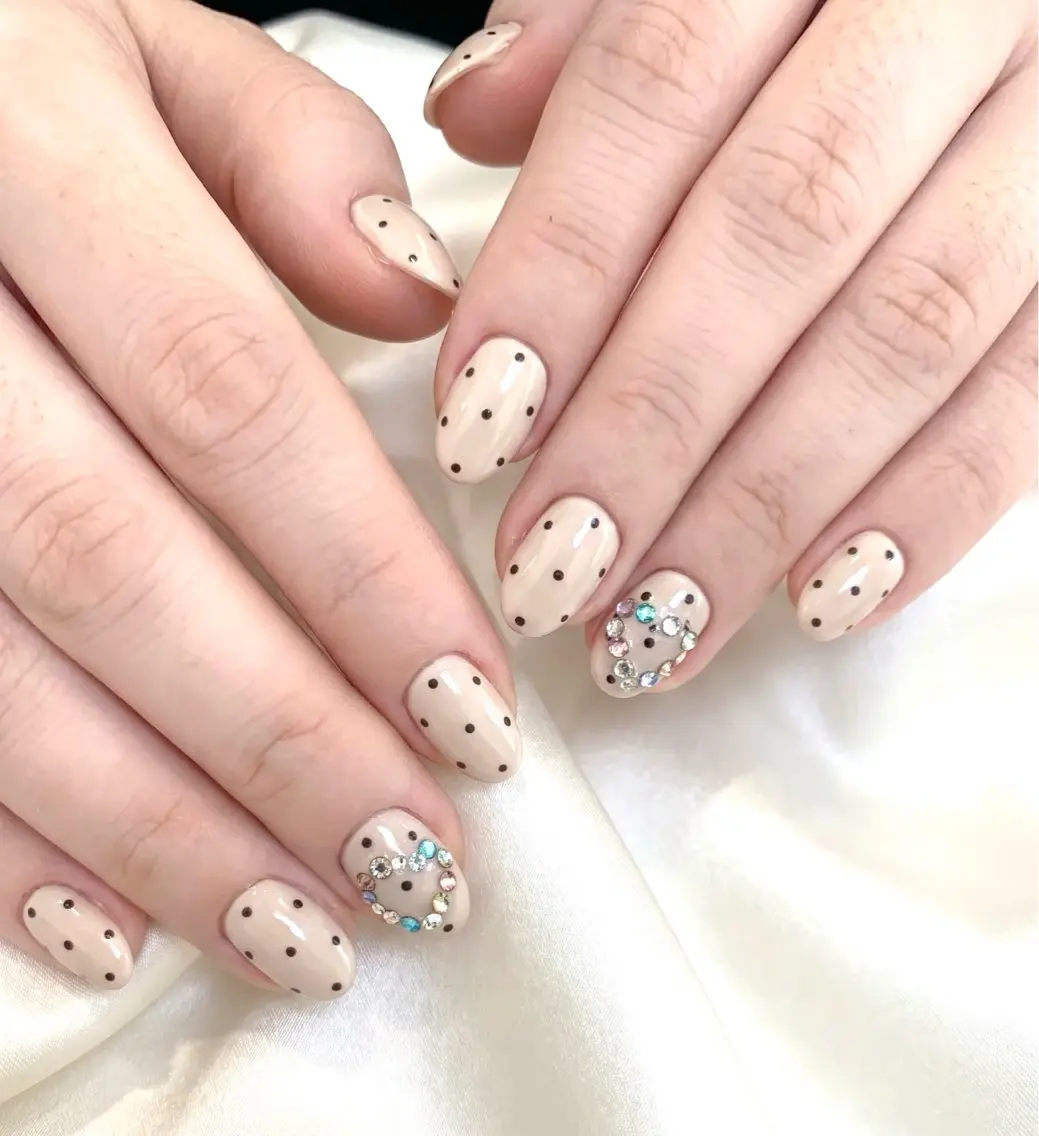 ネイル ハンドネイル ハンドケア queen nailのネイルデザイン