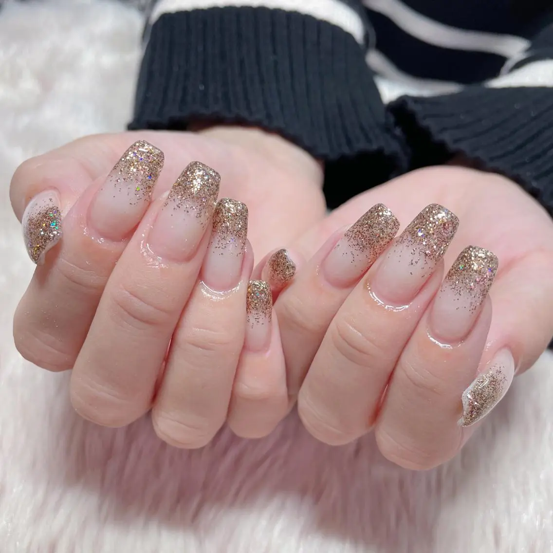 ネイル ハンドネイル オーナーネイリスト MAKIのネイルデザイン