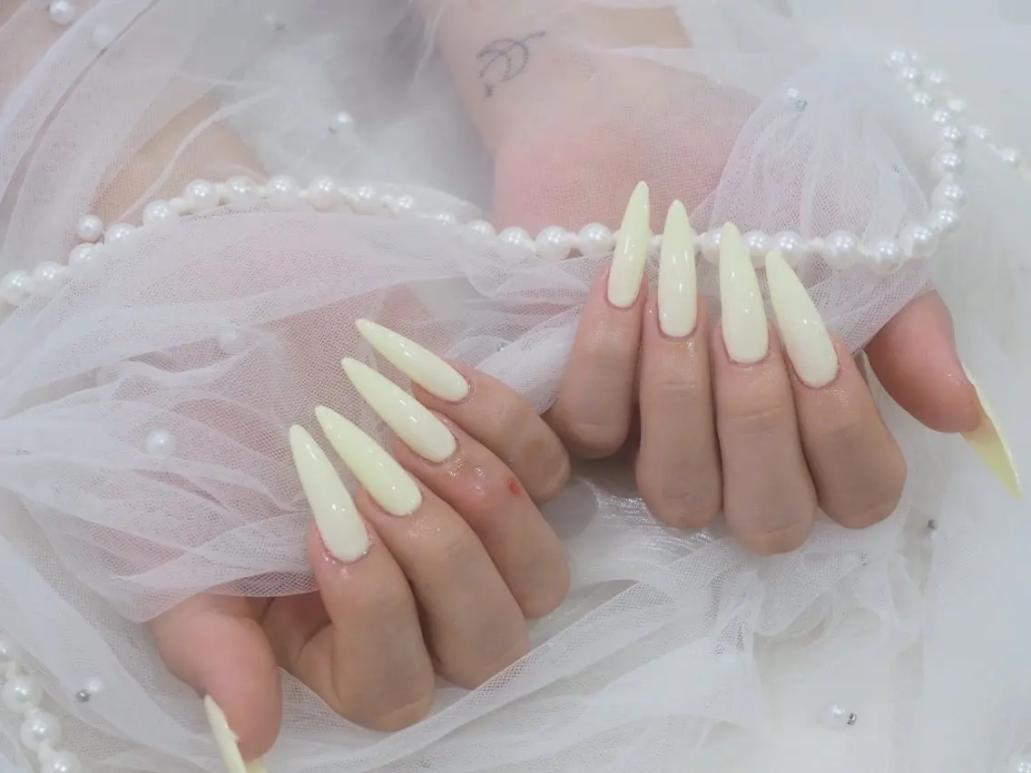 ネイル LoLo YUINAのネイルデザイン