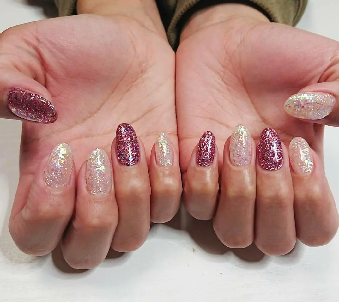 ネイル アートネイル ラメ(グリッター) ハンドネイル Lilith Nailのネイルデザイン