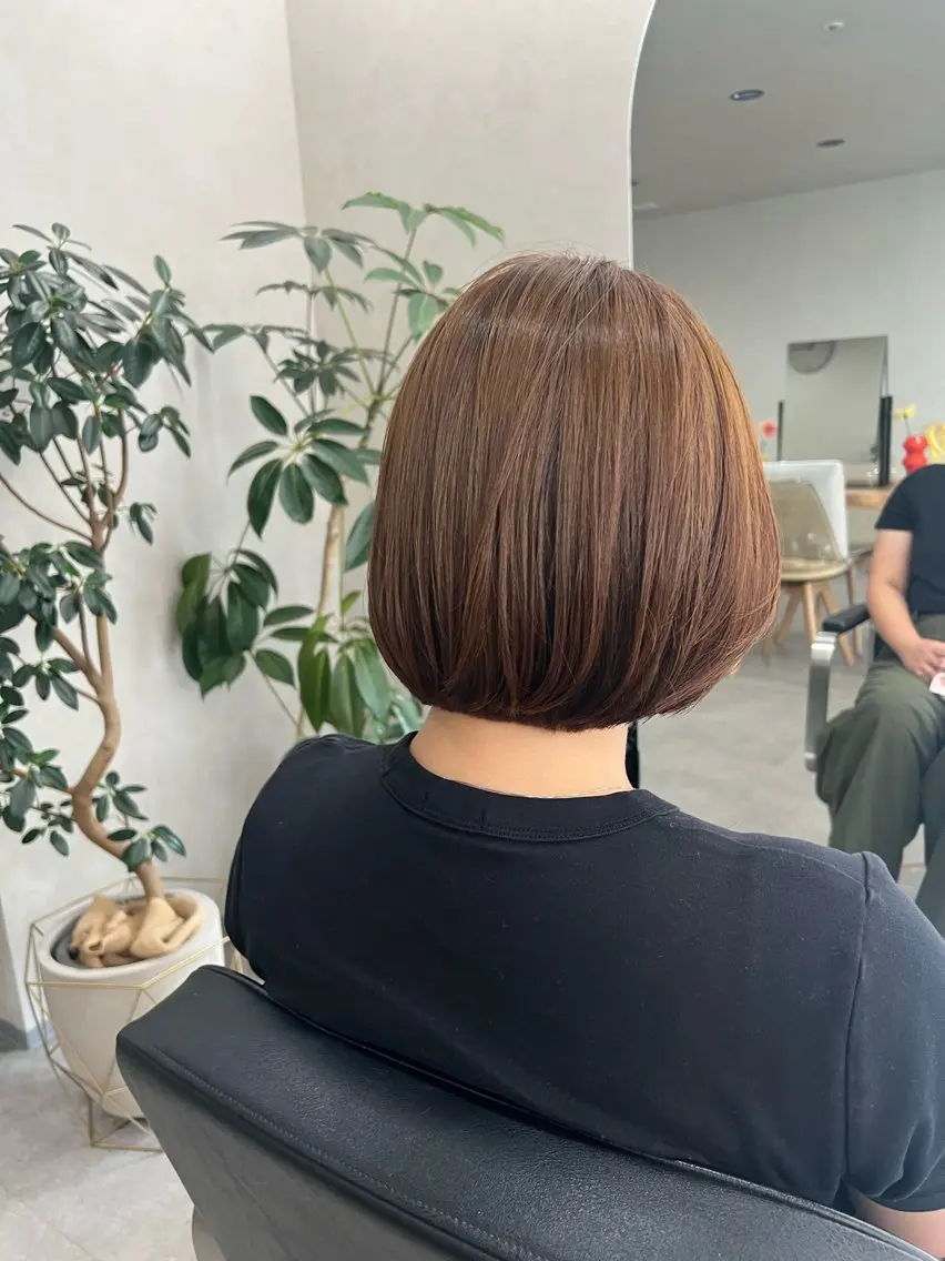 ショート カラー ベージュカラー ボブ カット ヘアカラー トリートメント 垢抜け🪽髪質改善 透明感💎メンズのヘアスタイル