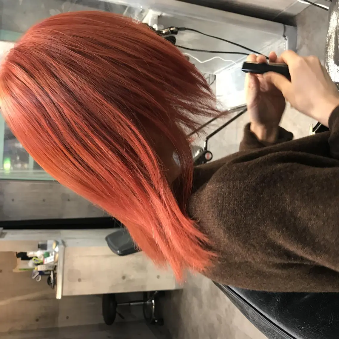 カラー ブリーチ/ウルフ特化 渋谷カルチャー交差点のヘアスタイル