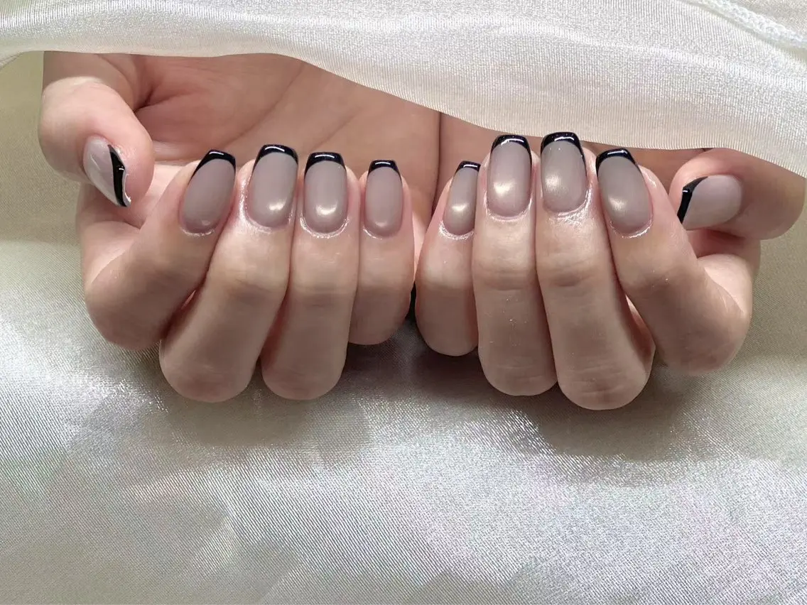 フレンチネイルの写真