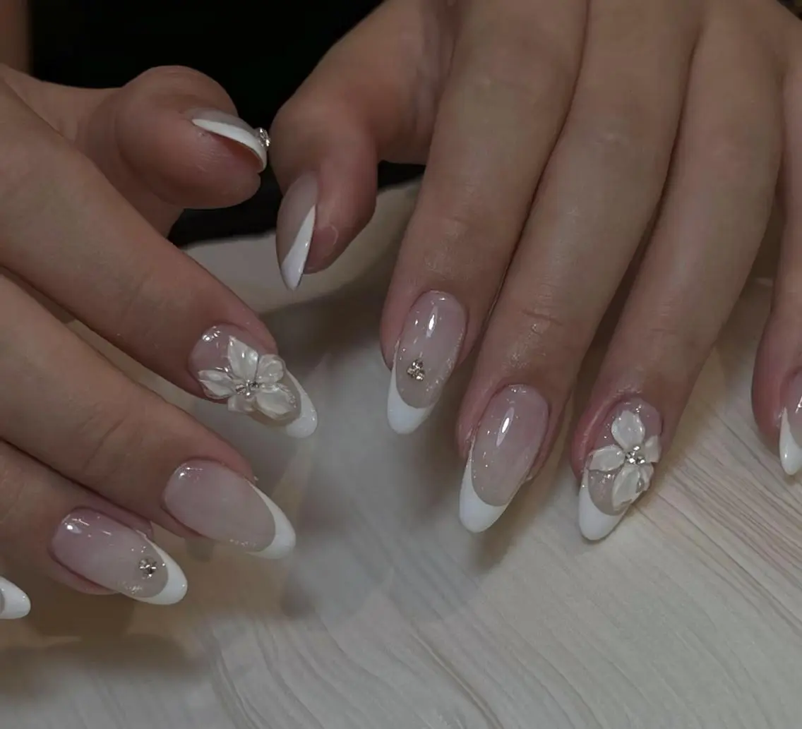 ネイル ハンドネイル she’s nailのネイルデザイン