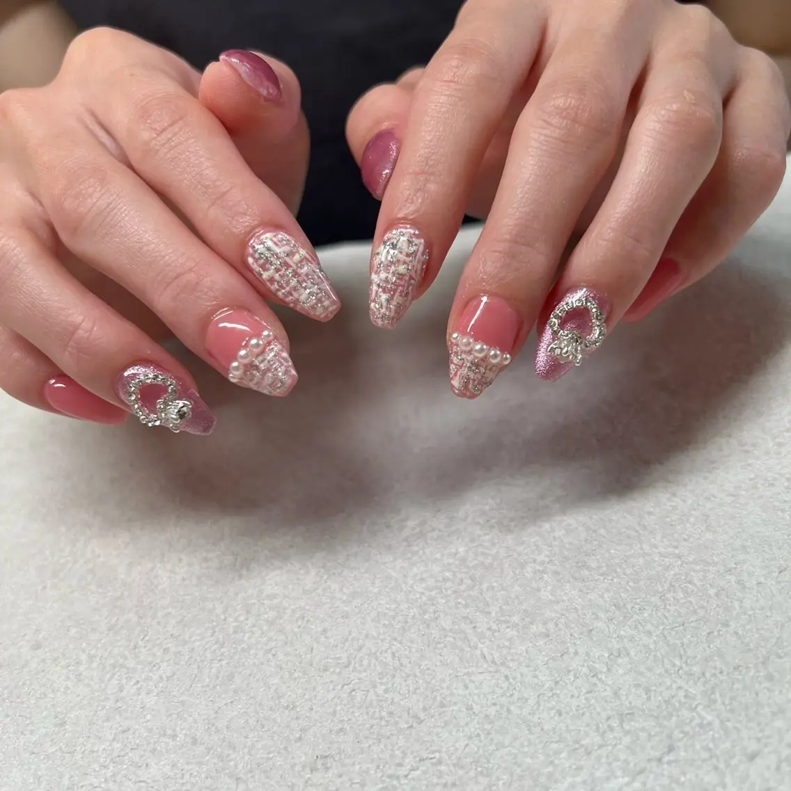 ネイル ツイードネイル EMUR水口店 nail  Akiのネイルデザイン