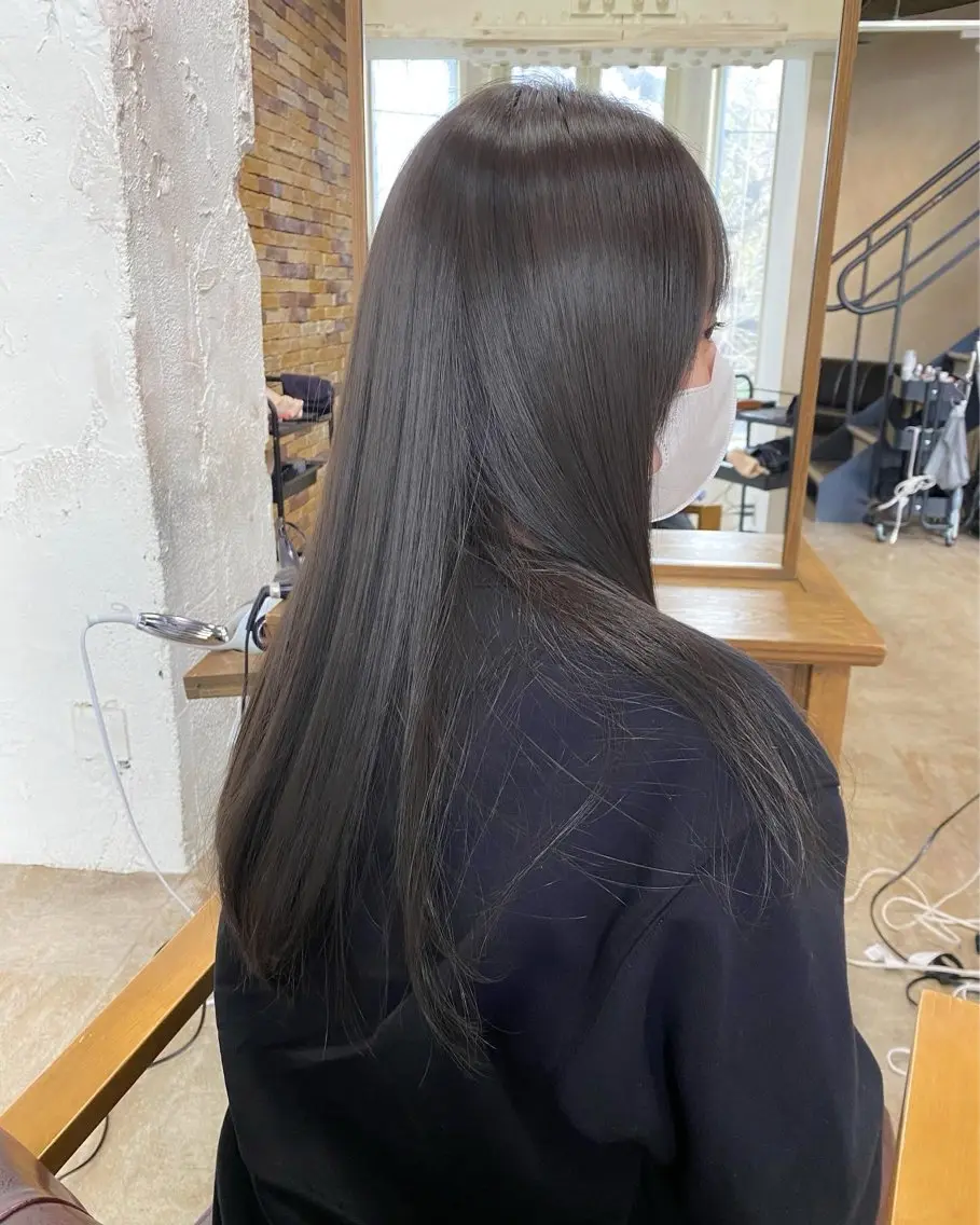 セミロング カラー ブリーチ 透明感カラー グレージュ ブリーチなしカラー トリートメント ヘアカラー トリートメント ミニモお気に入り数 No.1宍戸雄弥のヘアスタイル