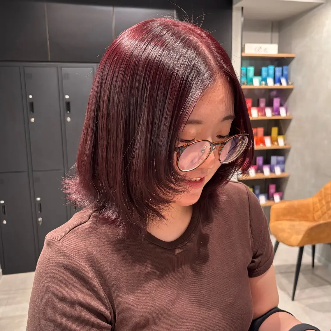 ミディアム カラー カシス レッドカラー カット ヘアカラー トリートメント 銀座：似合わせカラー オリーブ🫒アレンジのヘアスタイル