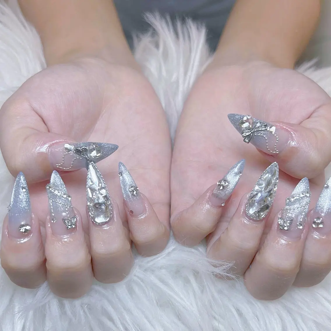 ネイル チークネイル 長さ出し フットネイル マグネットネイル 持ち込み ハンドネイル ANH NAIL ゴテゴテ専門店💎のネイルデザイン