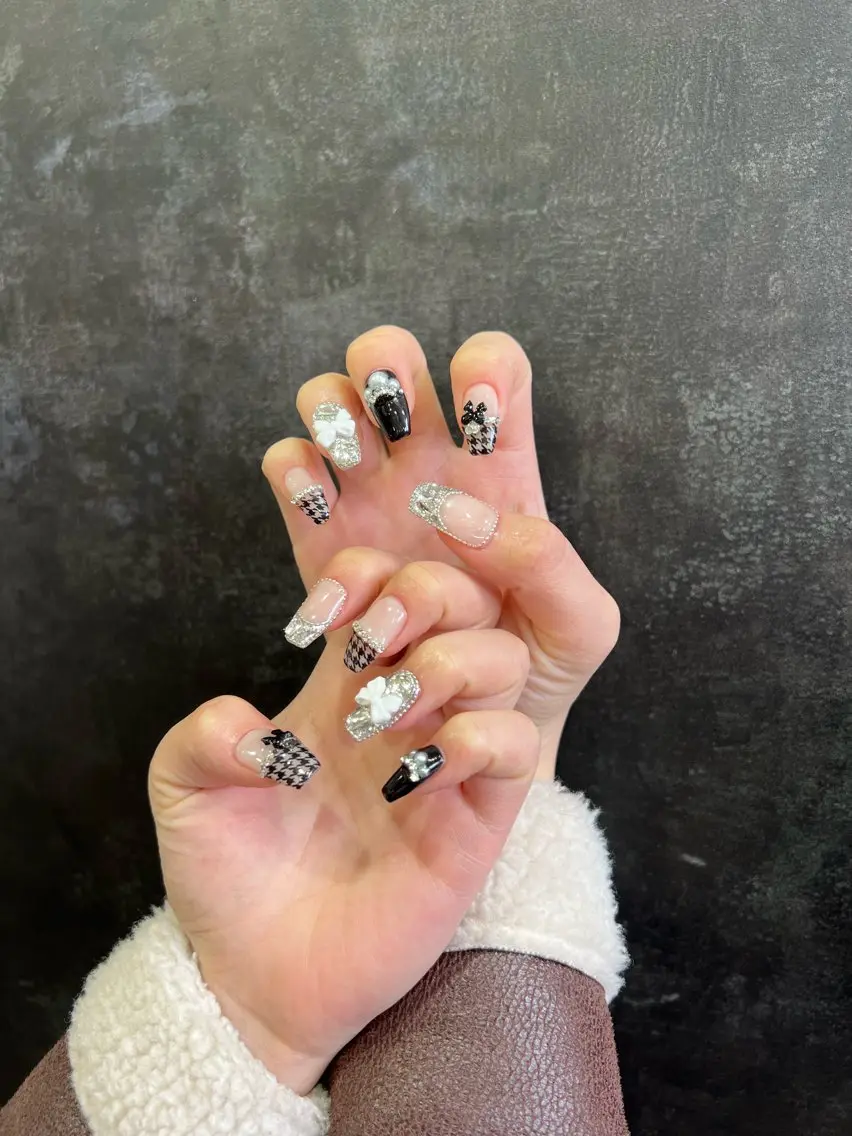 ネイル ハンドネイル 韓国🩶Y2Kネイル 💫くれはのネイルデザイン