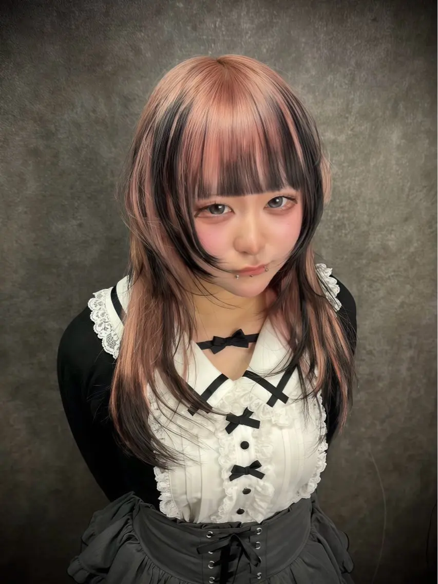 ロング カラー ブリーチ ケアブリーチ デザインカラー ハッシュカット manabuデザイン カラー/ハイトーンのヘアスタイル