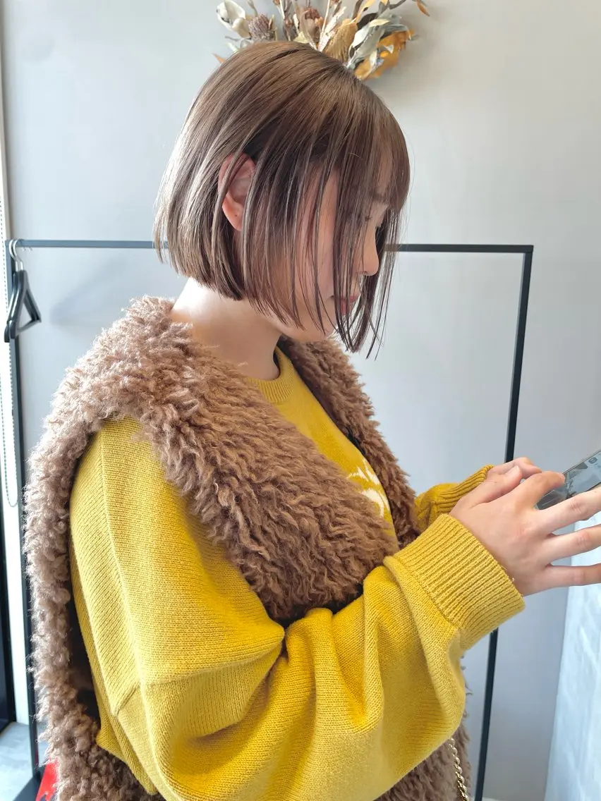 ショート カラー ブリーチ ブラウンカラー 透明感カラー ココアブラウン ボブ REINA /nёn/女性限定のヘアスタイル