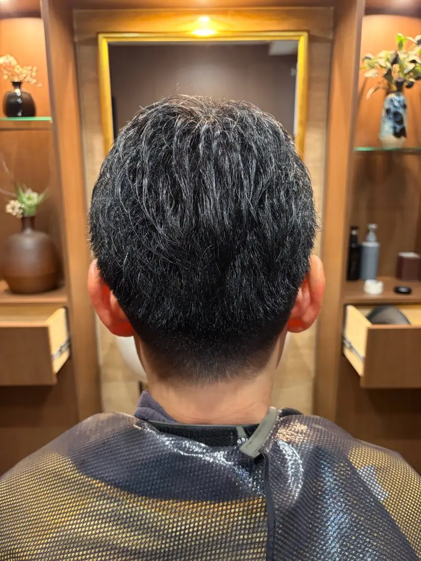 ショート メンズ 東 大稀のヘアスタイル