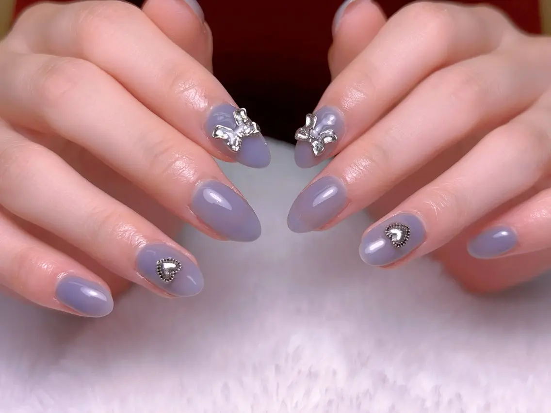 ネイル フレンチネイル ジェルネイル グラデーション 韓国ネイル マグネットネイル ハンドネイル 【長さ出し】 IRIS NAILのネイルデザイン