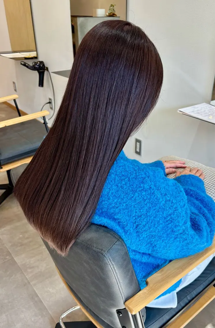 ロング カラー ベージュカラー 透明感カラー イルミナカラー ラベンダーカラー ラベンダーベージュ 由良 龍也のヘアスタイル