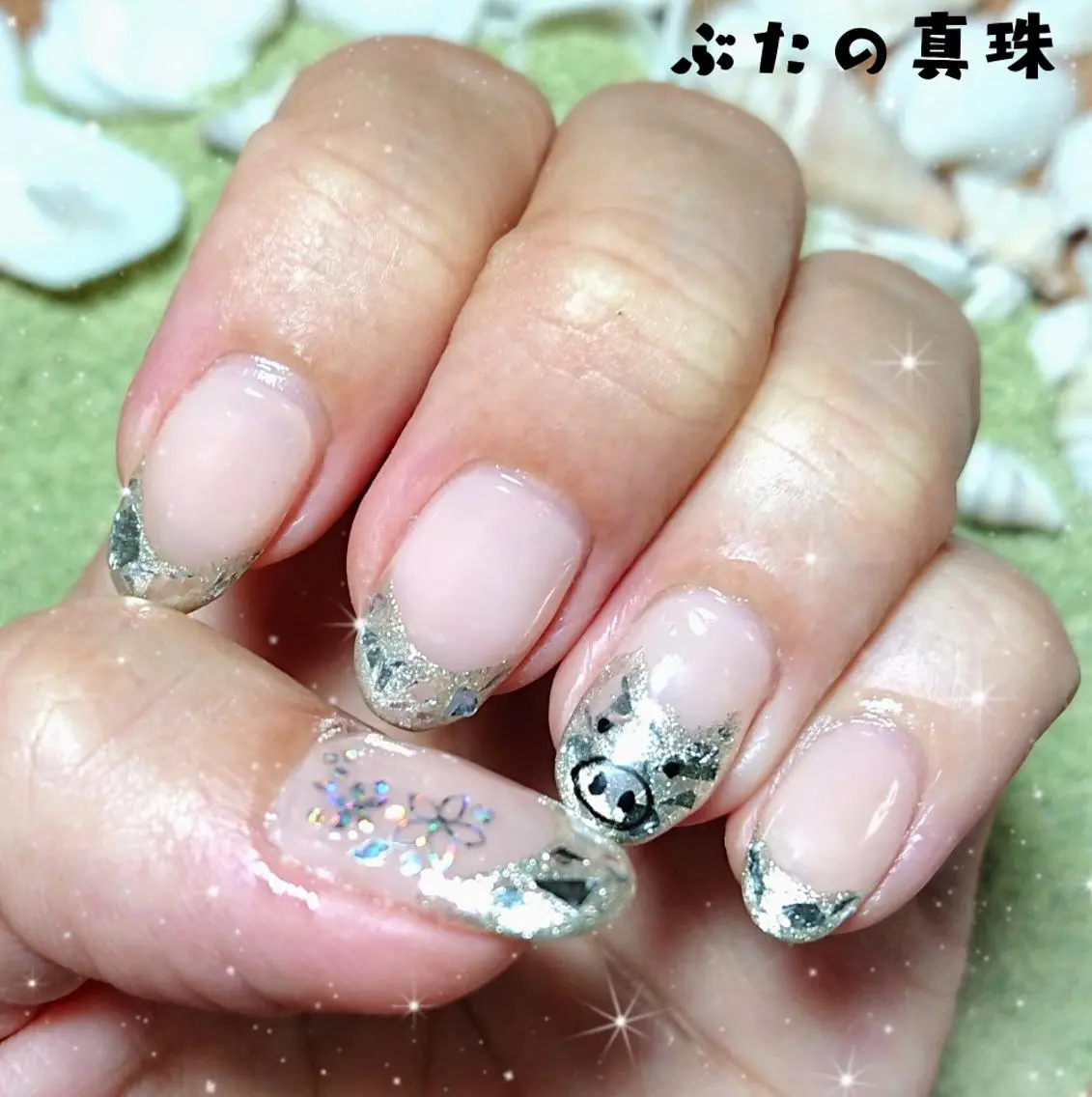 ネイル フレンチネイル ガラスフレンチ ハンドネイル 林 珠里のネイルデザイン