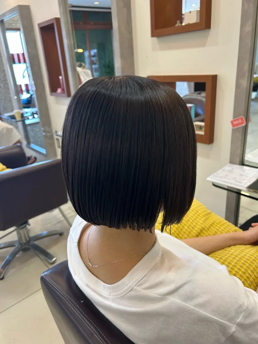 ミディアム ボブ 縮毛矯正 縮毛矯正 トップスタイリスト 林すずかのヘアスタイル