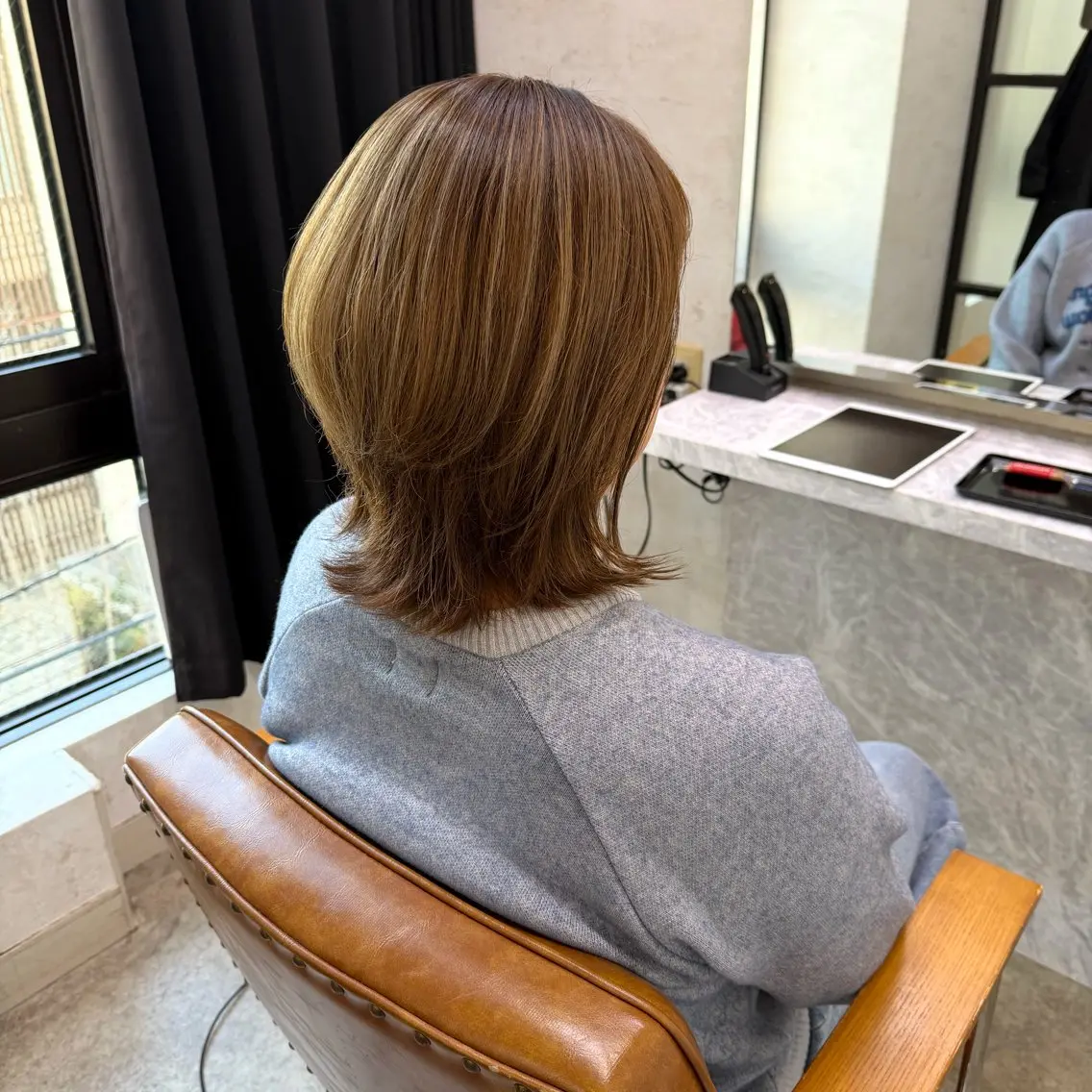 ミディアム カラー カット ヘアカラー 黒崎 勝巳のヘアスタイル