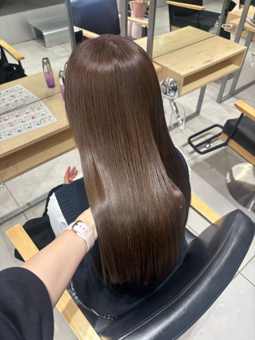 ロング カラー ヘアアレンジ ヘアカラー ヘッドスパ ヘアセット ベージュ/グレージュ 🧸あやか/表参道のヘアスタイル