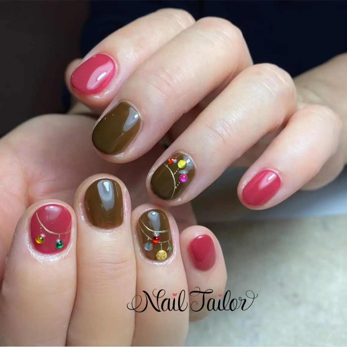 ネイル ブラウン ワンカラーネイル 冬ネイル クリスマス ハンドネイル NailTailor ネイルテイラーのネイルデザイン