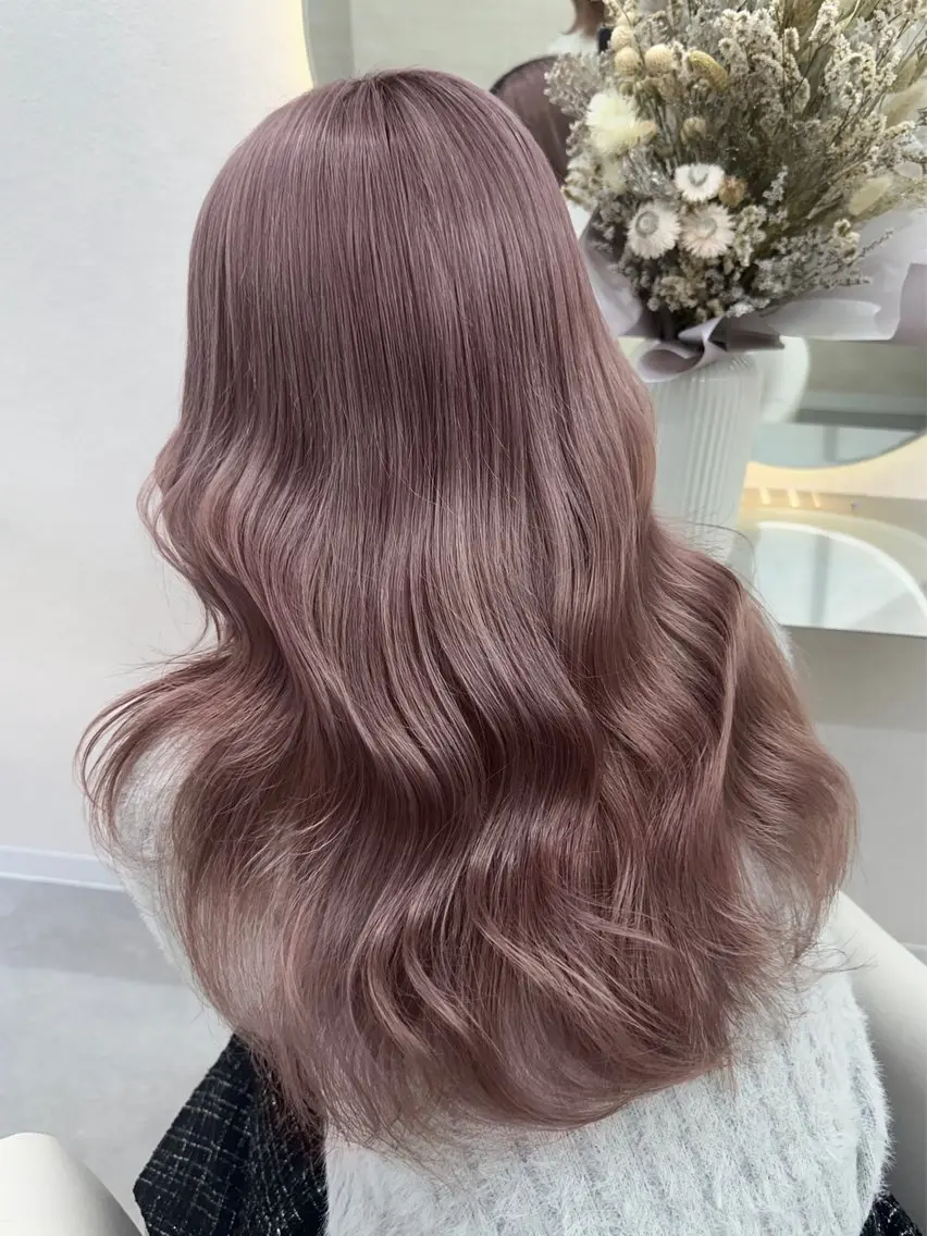 ロング カラー ベージュカラー ブリーチ ブラウンカラー ケアブリーチ 透明感カラー ヘアカラー Rio🎀ブリーチ なし透明感♡顔周り♡のヘアスタイル