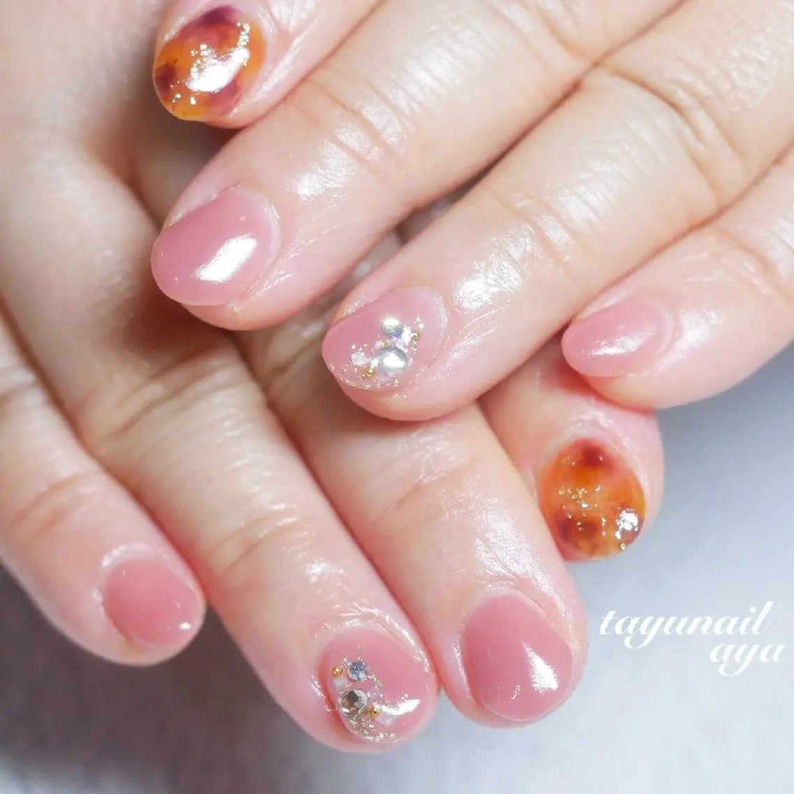 ネイル アートネイル べっ甲ネイル ブルー ジェルネイル キラキラネイル ネイルサロン 【たゆnail】のネイルデザイン