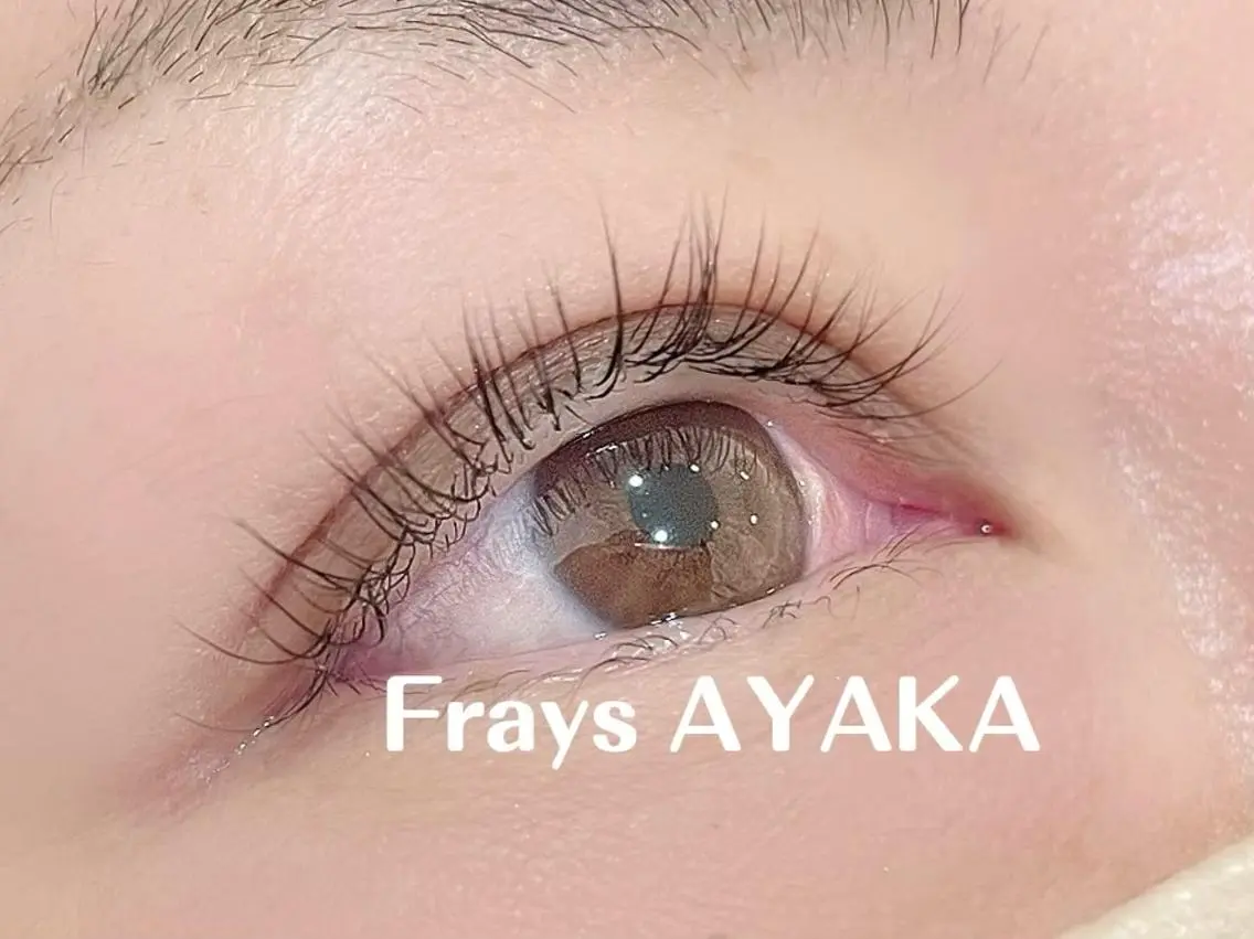 マツエク・マツパ フラットラッシュ ナチュラル マツエク 幸手駅前Frays 🧡あやかのマツエク・マツパデザイン