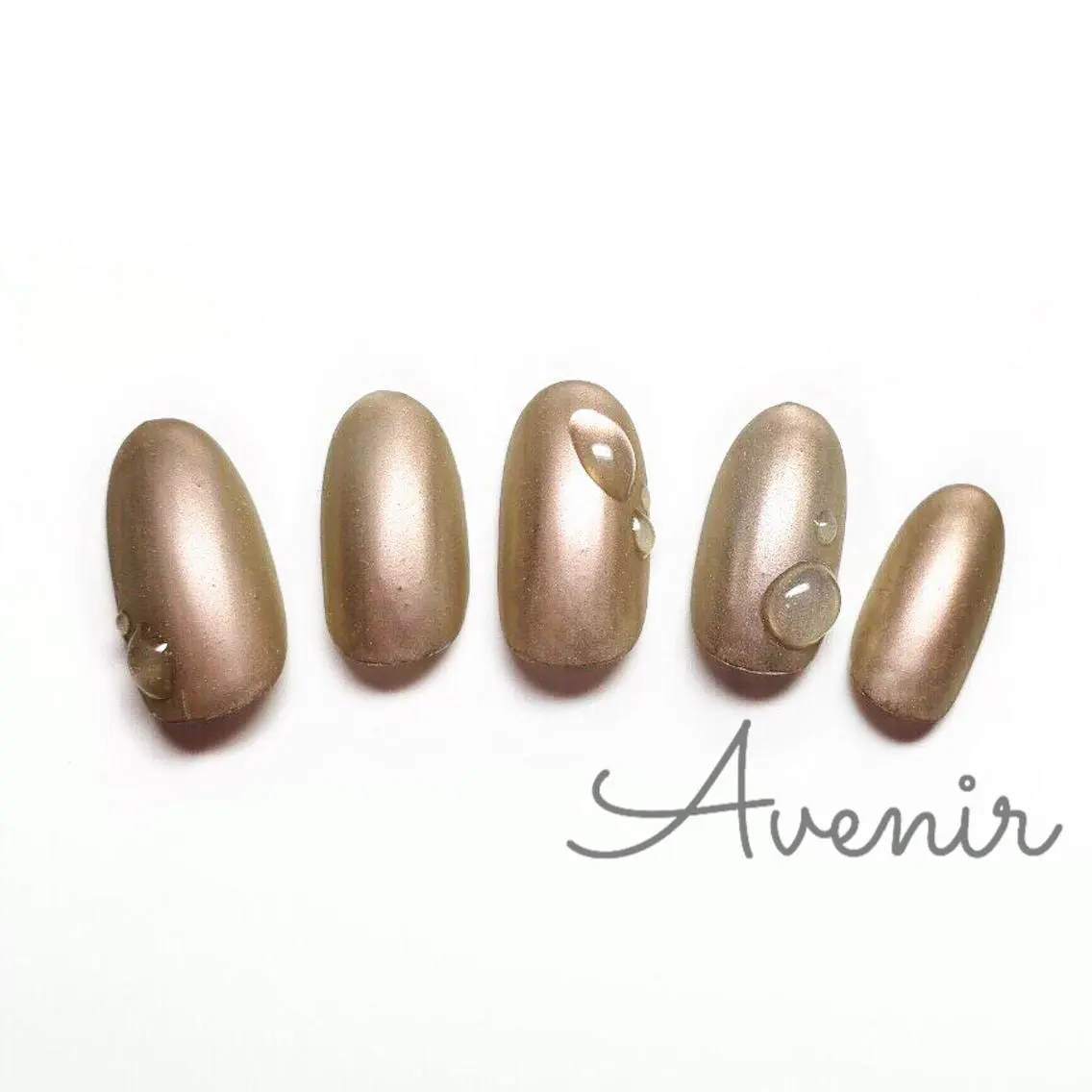 ネイル Avenir 表参道 nail&eye予約のネイルデザイン
