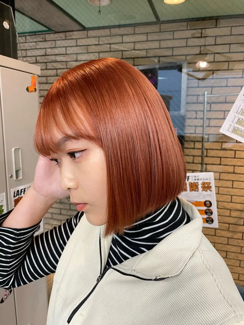 ショート カラー オレンジ 西宮ハイトーンカラー ひらり💜のヘアスタイル