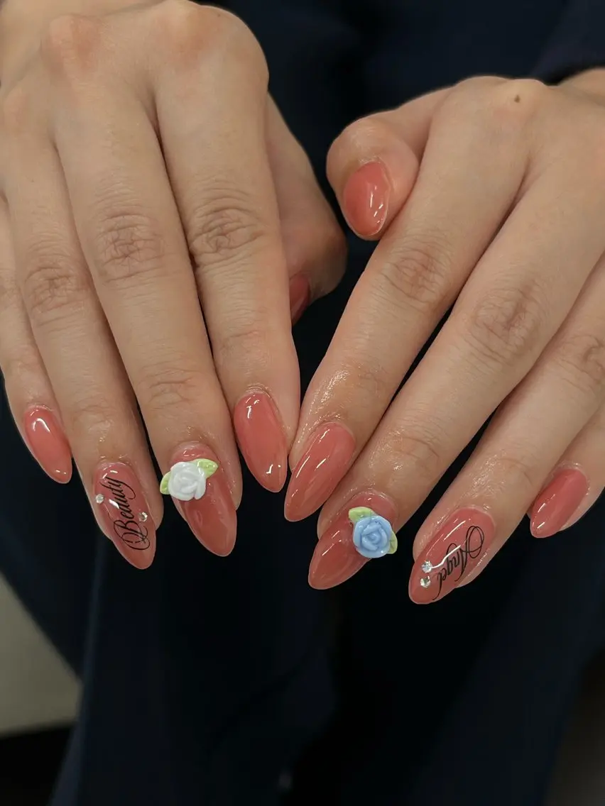 ネイル ハンドネイル schon 🎀saraのネイルデザイン