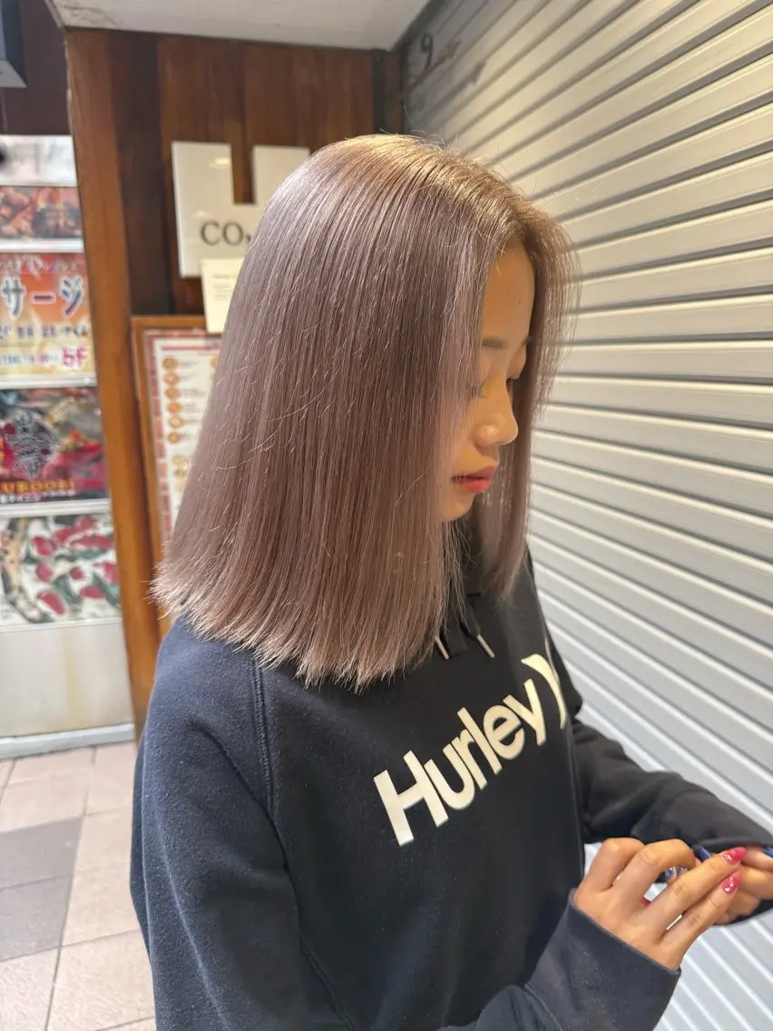 ミディアム カラー ヘアカラー 【🥀履歴修正🥀】 ハイトーン職人/拓真のヘアスタイル
