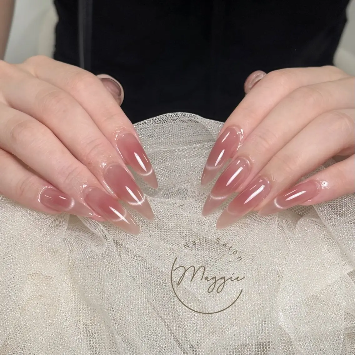 ネイル ハンドネイル MaggieNail timiのネイルデザイン
