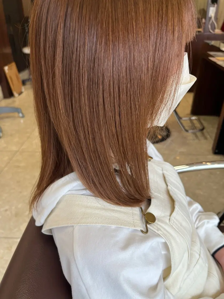 ミディアム カラー 花城 沙也加のヘアスタイル