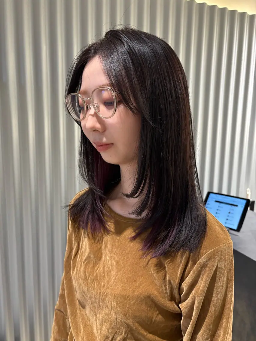 ミディアム カラー パーマ ヘアアレンジ インナーカラー レイヤーカット カット ヘアカラー トリートメント ヘッドスパ ヘアセット 押切 響　のヘアスタイル