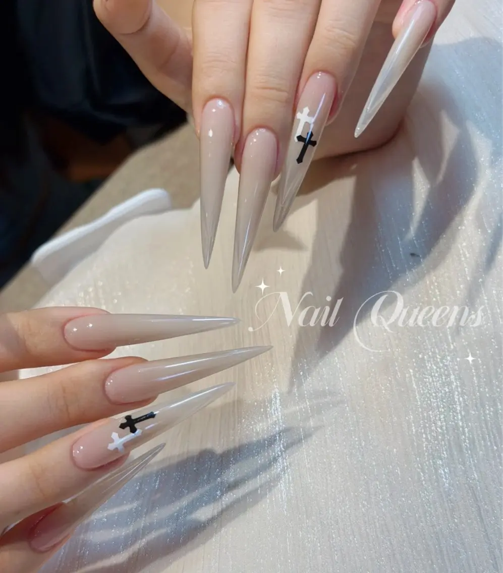 ネイル ハンドネイル ネイル👑クイーンズ NailQueensのネイルデザイン