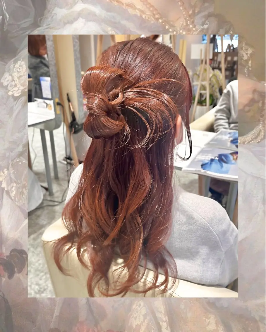 ロング ヘアアレンジ ハーフアップ 卒業式のヘアスタイル ꧁꒰ঌ奈菜美໒꒱꧂ 箕面美容室のヘアスタイル