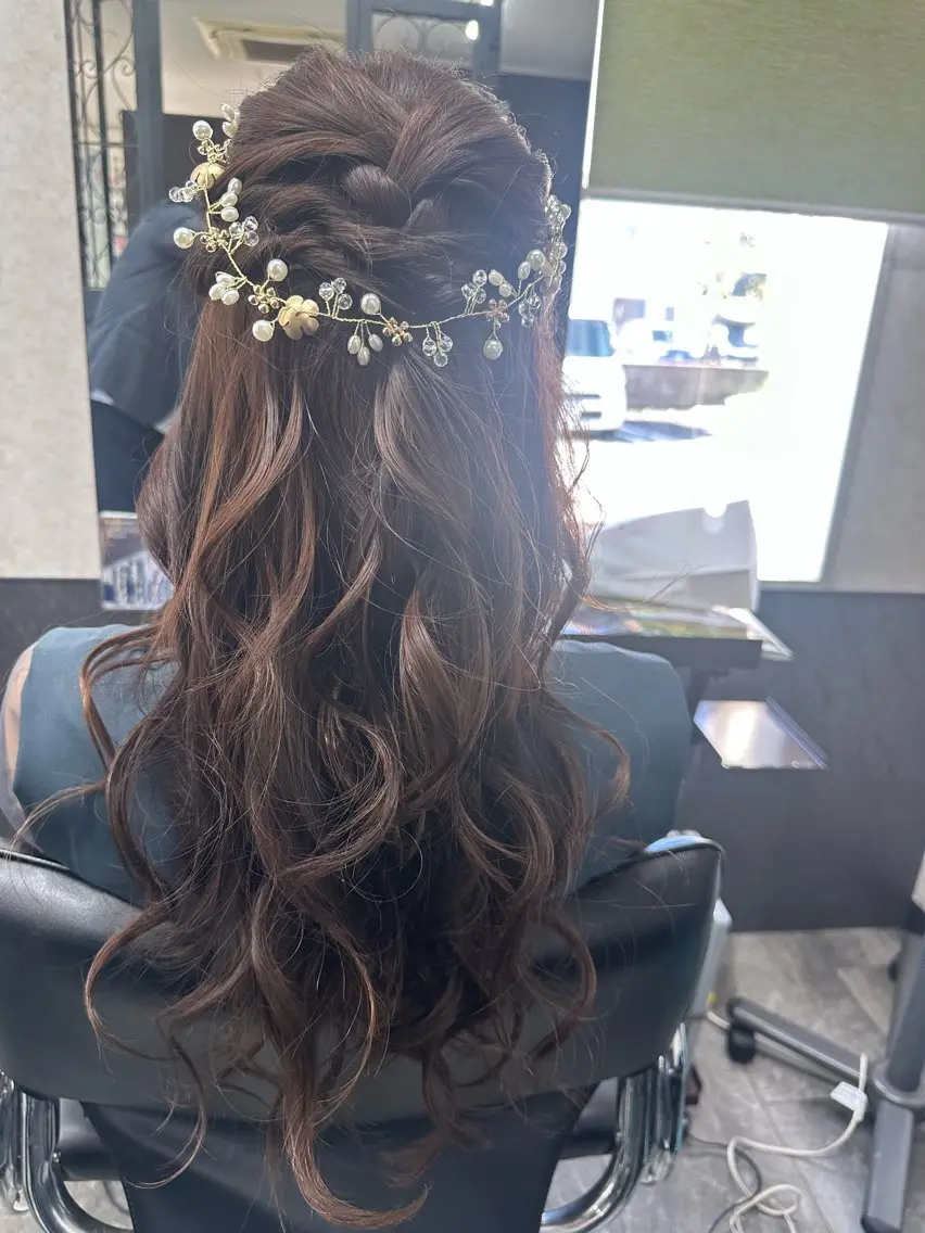 ヘアアレンジ ハーフアップ 結婚式・ブライダル エンゼルス美容室斉間 圭司のヘアスタイル
